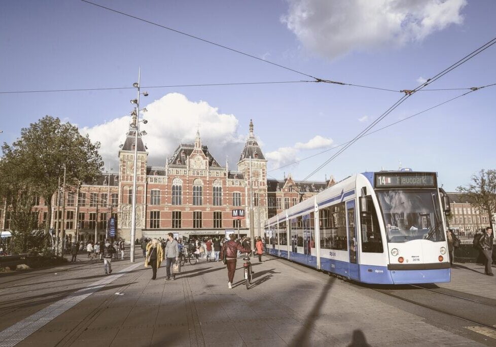 clickerhappy-amsterdam-3714573_1920